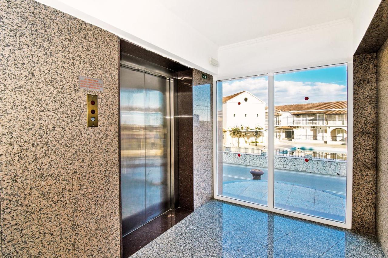 Hotel Aura Laganas Esterno foto